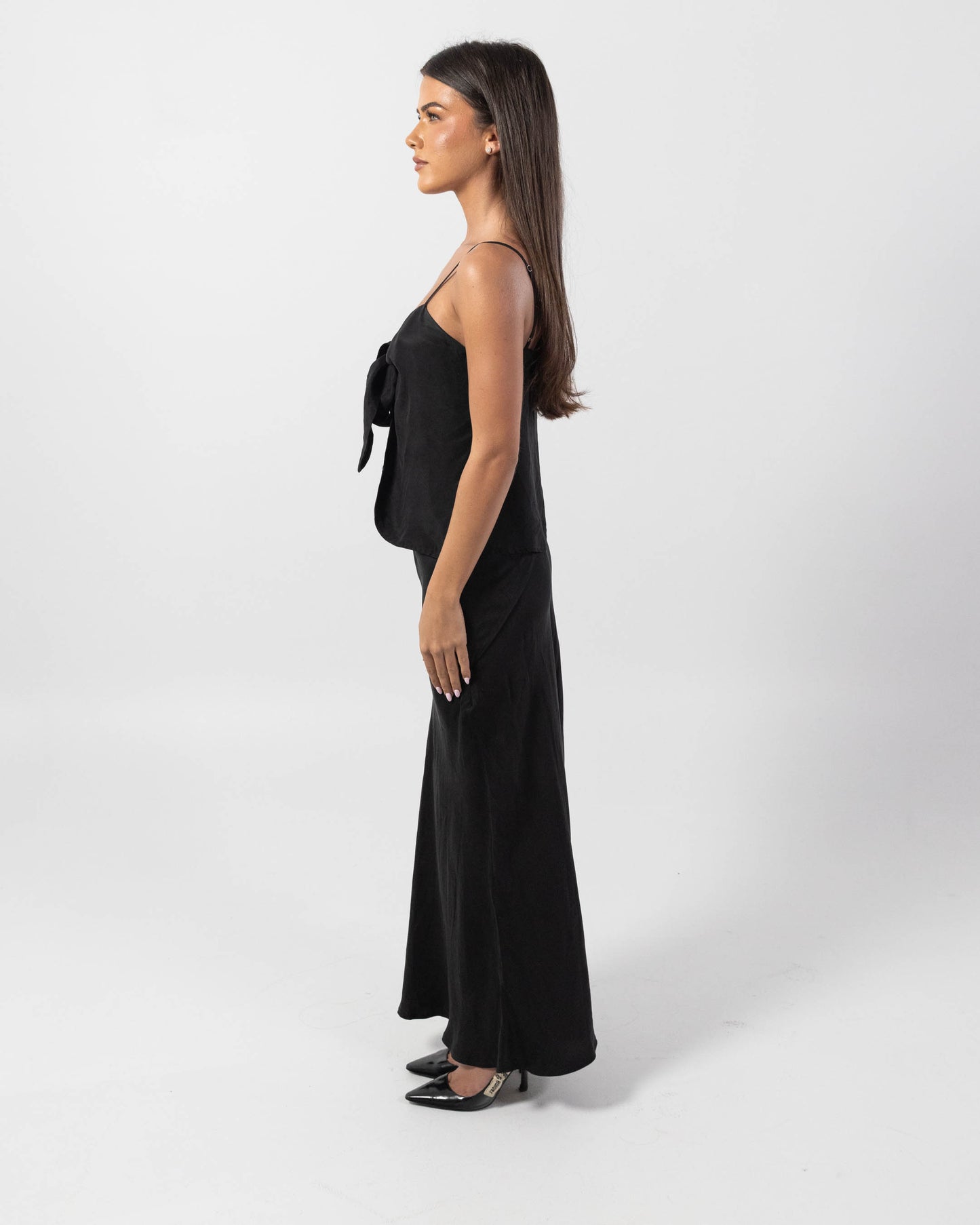 BLACK SKIRT